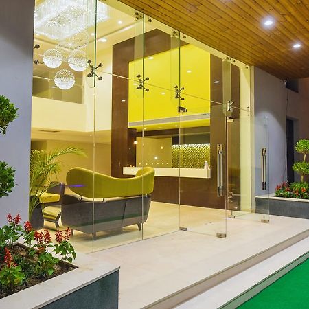 Hotel Atharva Ujjain Extérieur photo