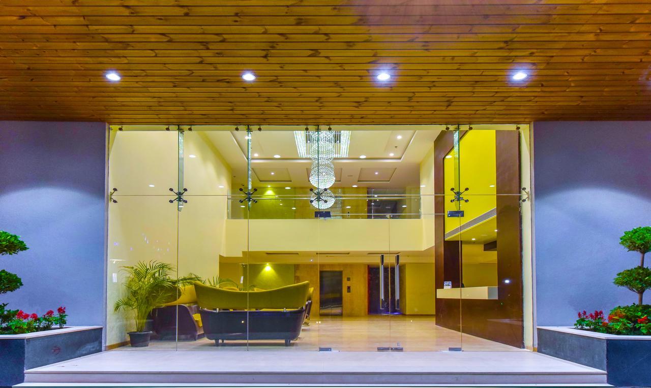 Hotel Atharva Ujjain Extérieur photo